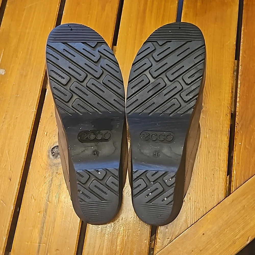 Leather Ecco mule / clogs sz. 41 or 8.5 - Picture 6 of 7